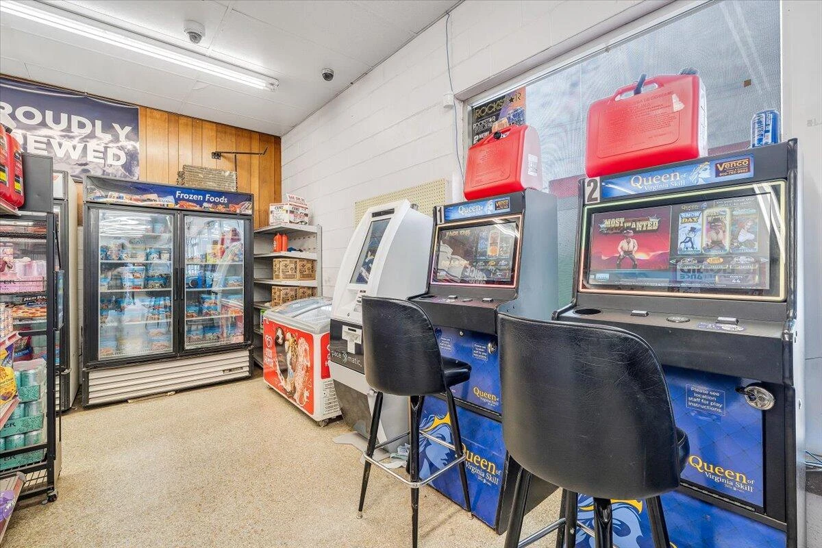 11498 Virgil H Goode HWY - Photo 49