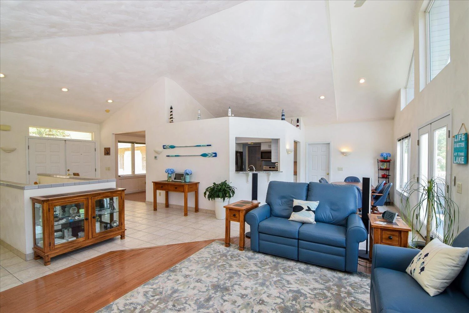 285 Dixon DR - Photo 10