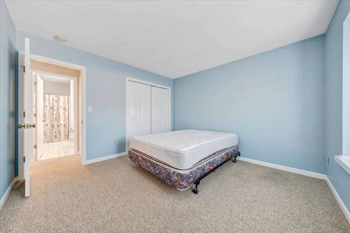 8506 Pine Hurst CIR - Photo 19