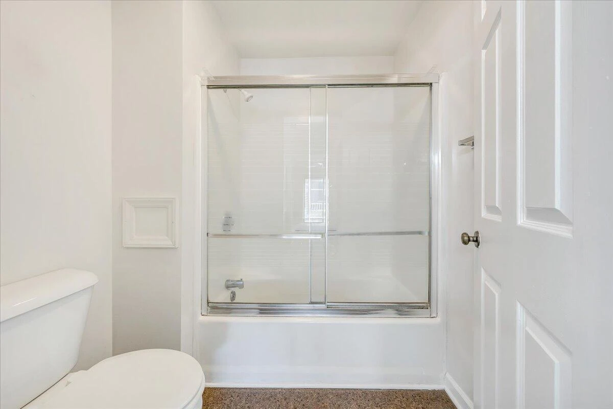 8506 Pine Hurst CIR - Photo 24