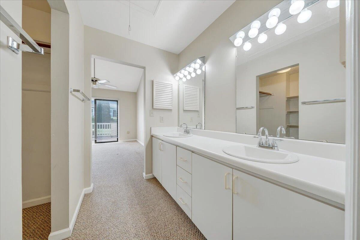 8506 Pine Hurst CIR - Photo 25
