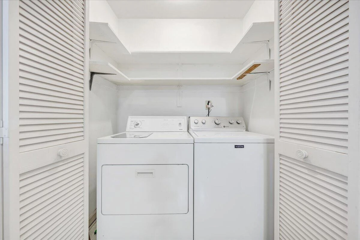 8506 Pine Hurst CIR - Photo 27