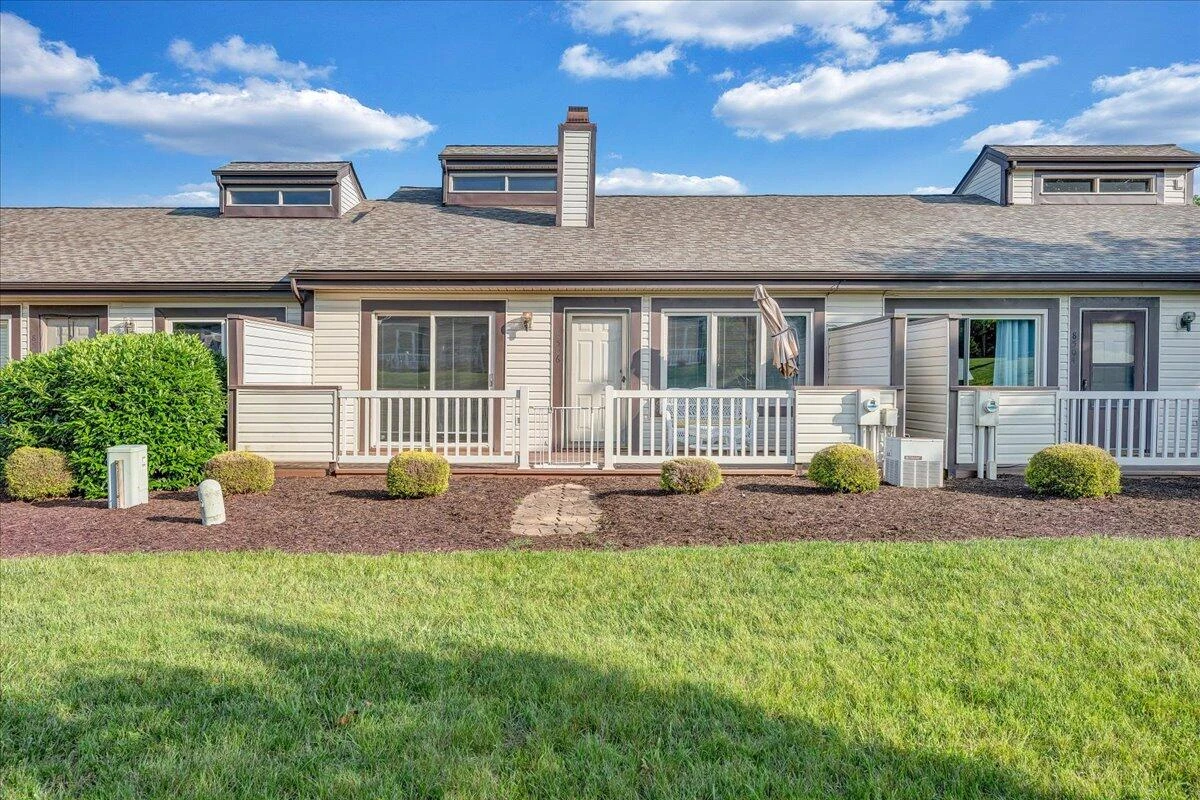 8506 Pine Hurst CIR - Photo 32