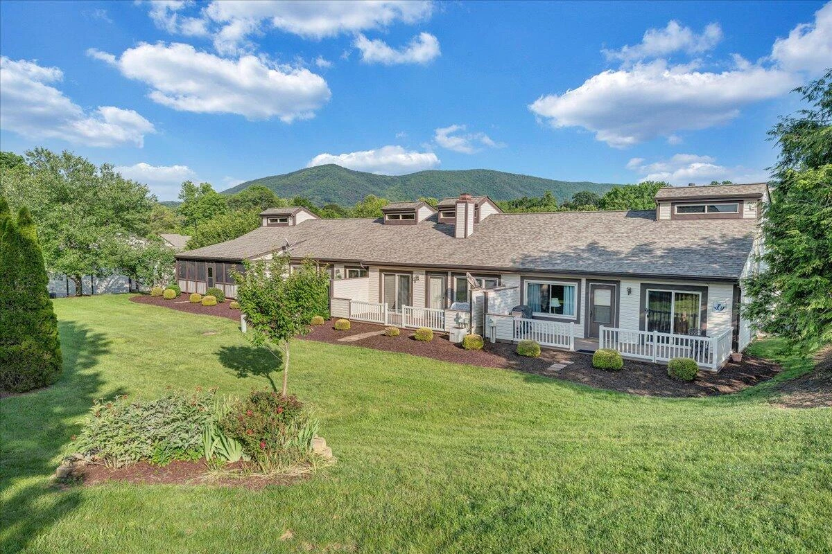 8506 Pine Hurst CIR - Photo 33