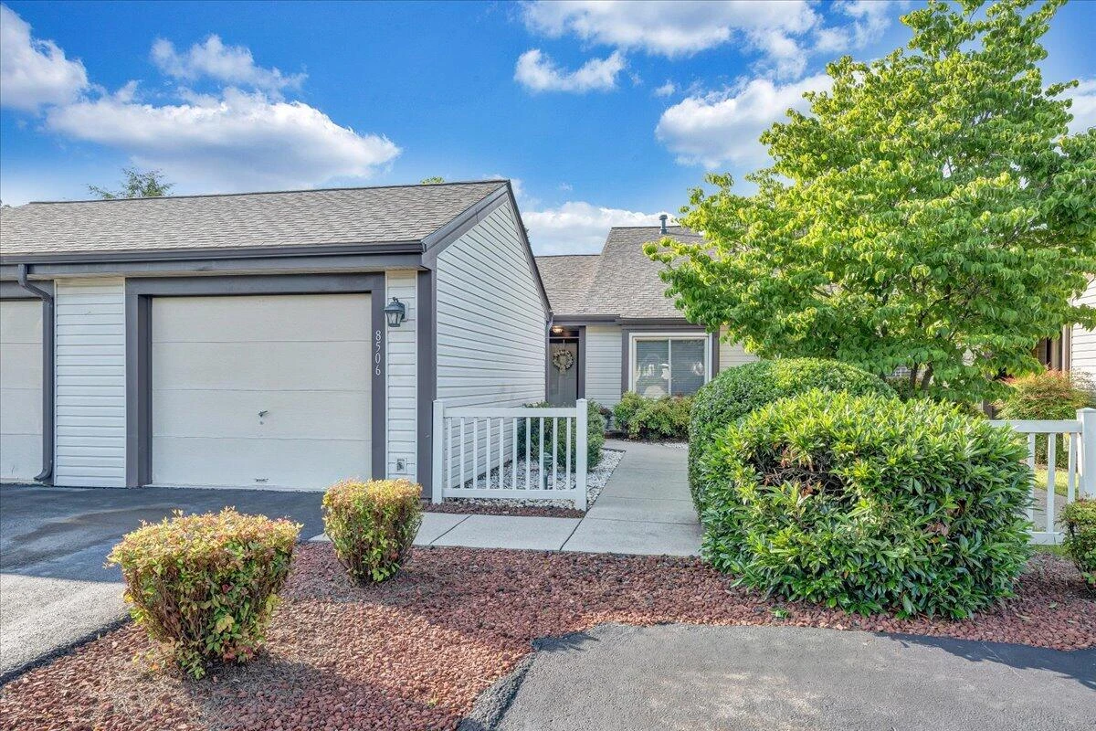 8506 Pine Hurst CIR - Photo 38