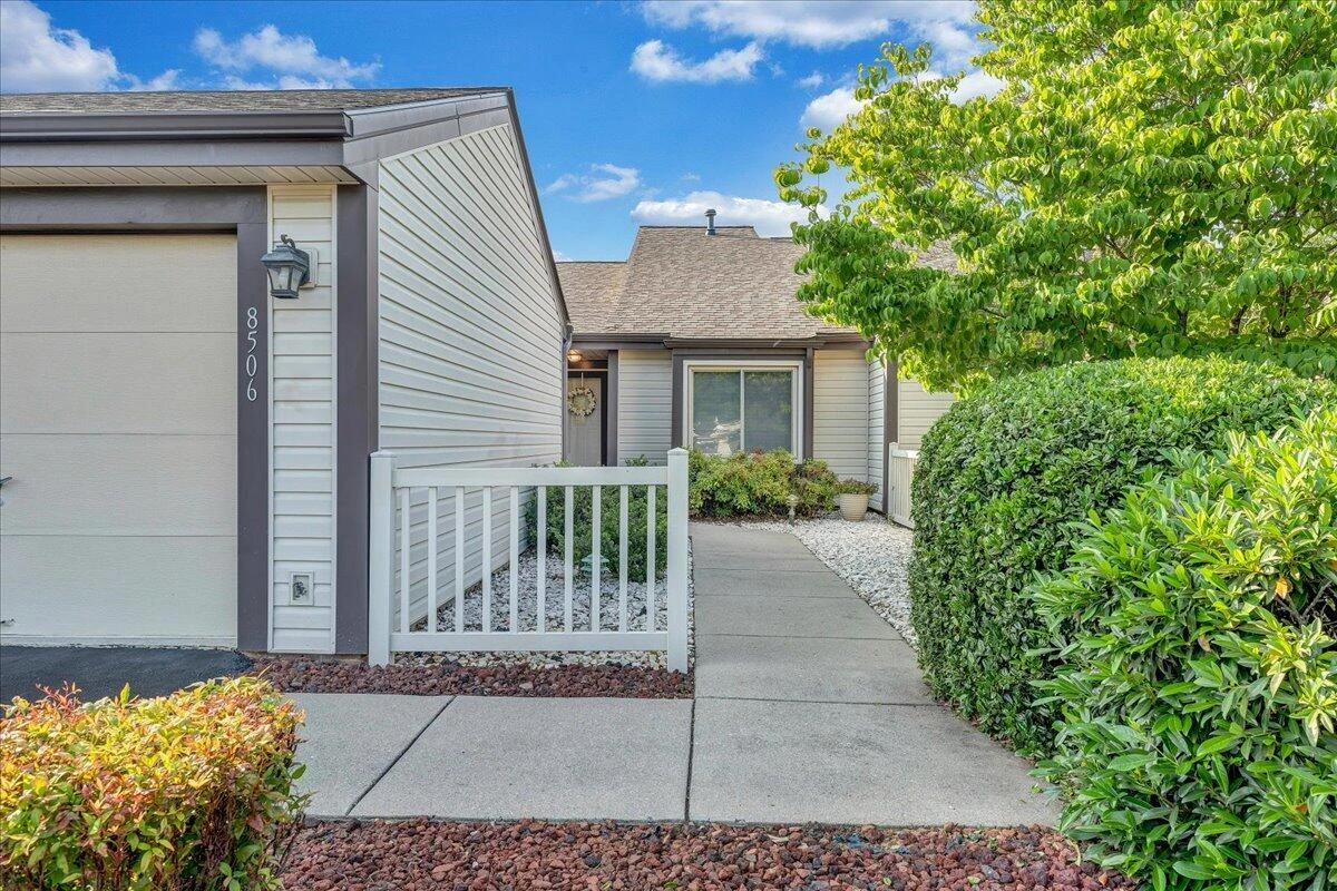 8506 Pine Hurst CIR - Photo 41