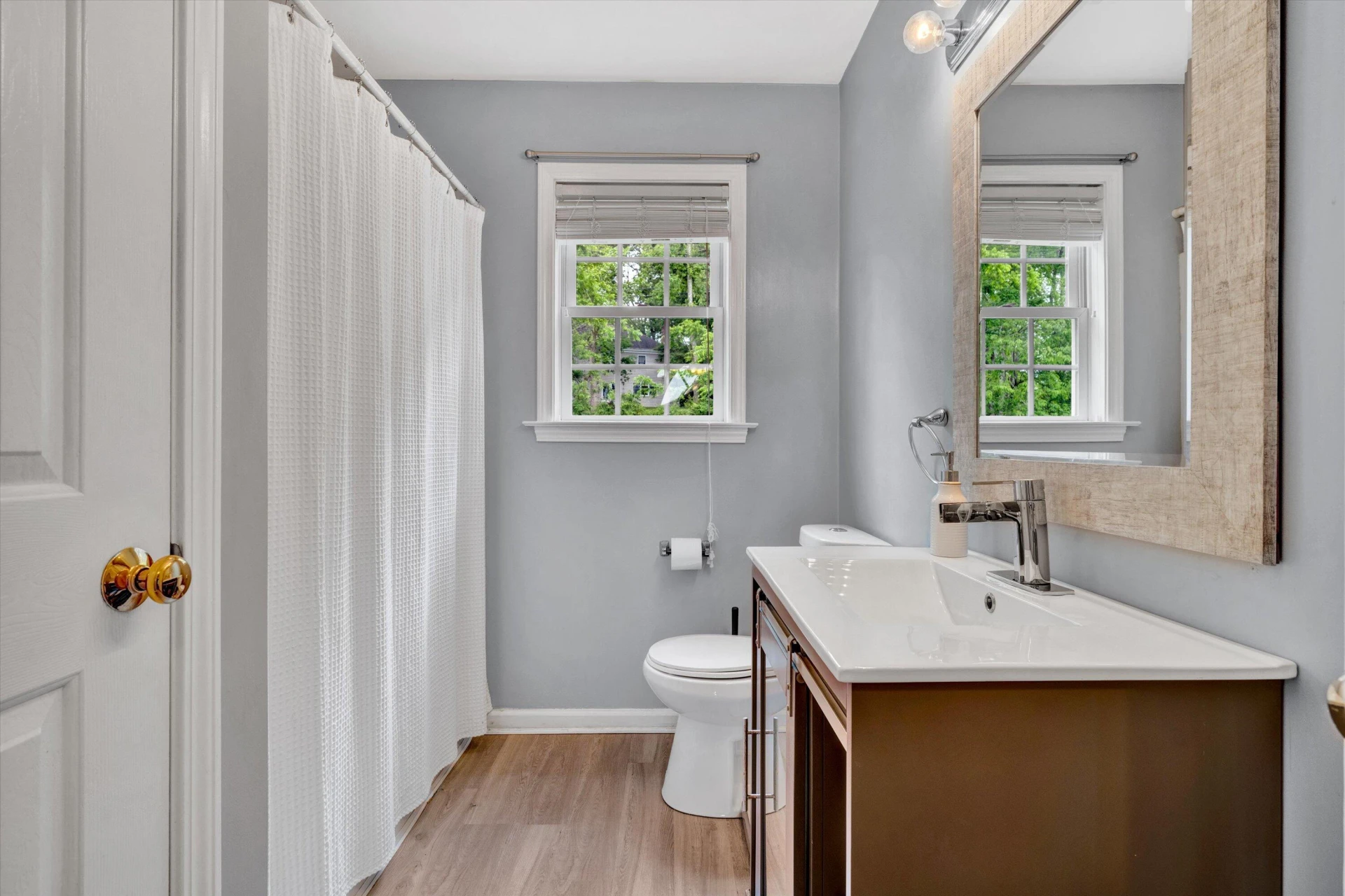135 Sapphire AVE - Photo 30