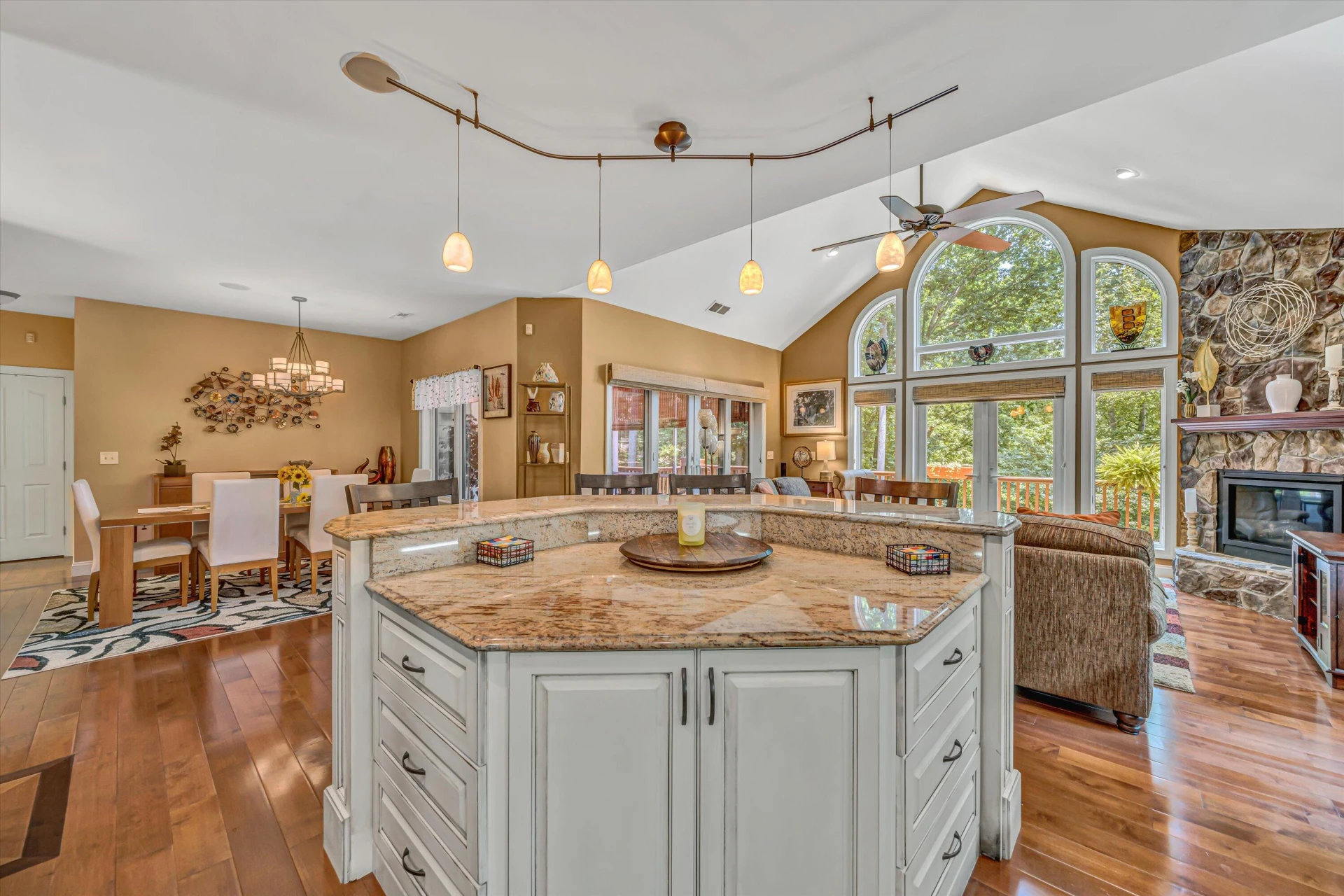 480 Winding Waters DR - Photo 10