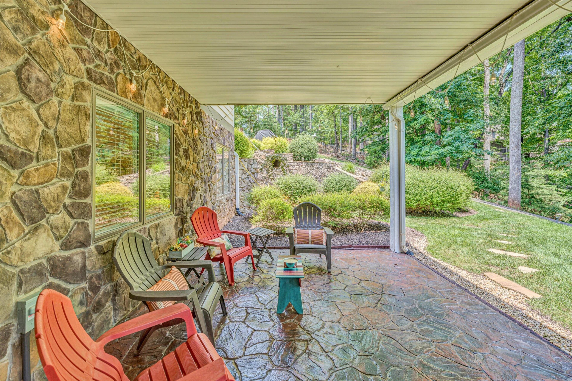 480 Winding Waters DR - Photo 47