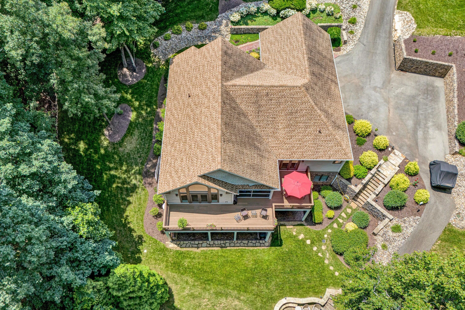480 Winding Waters DR - Photo 65