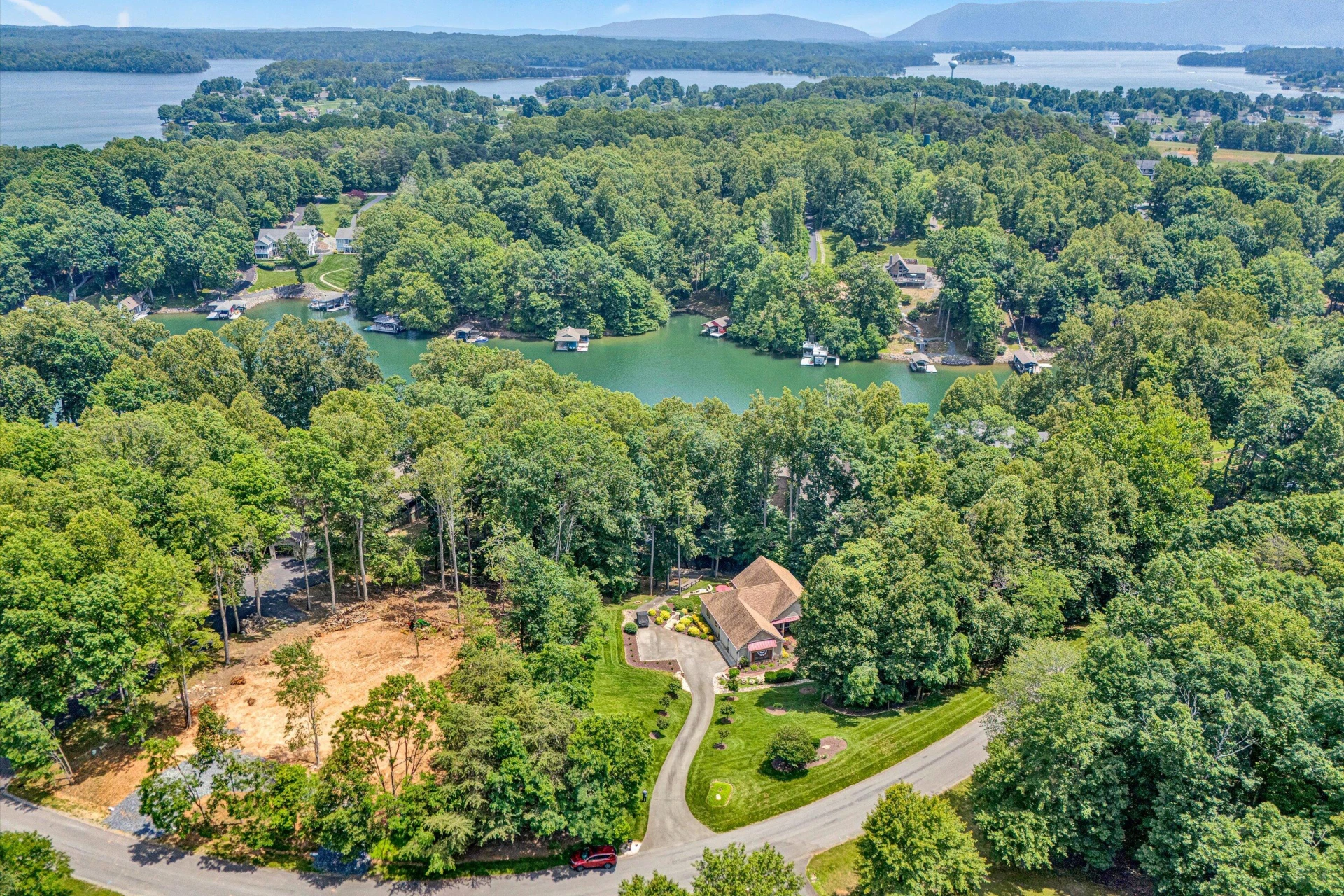 480 Winding Waters DR - Photo 68
