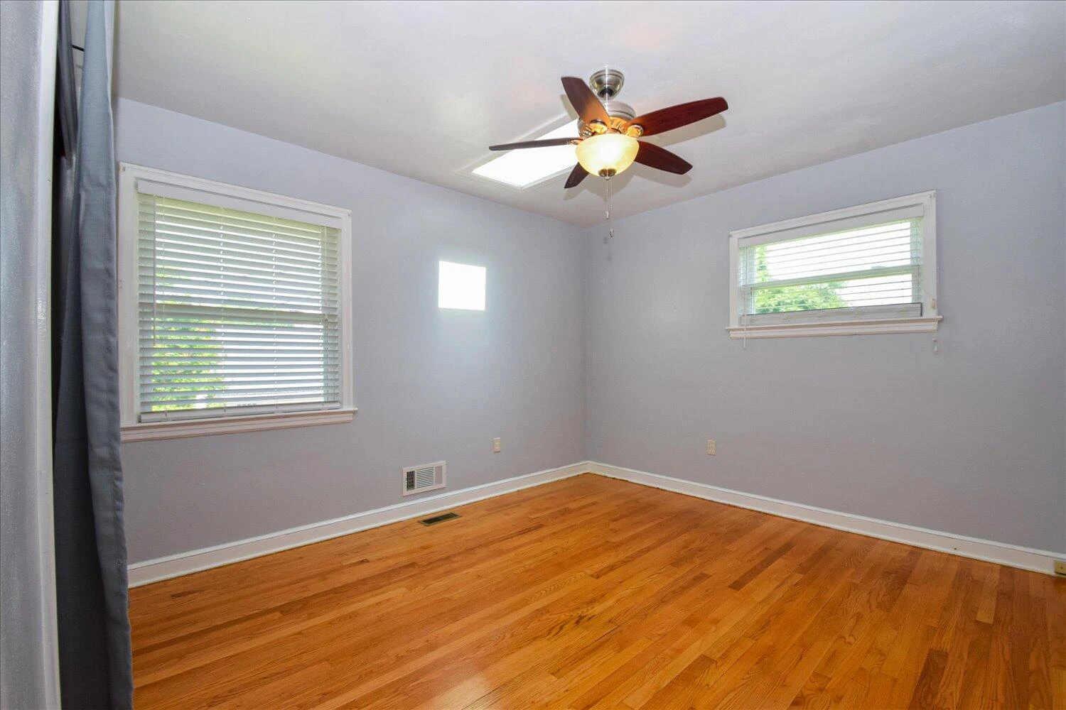 1008 Ridgecrest DR - Photo 12