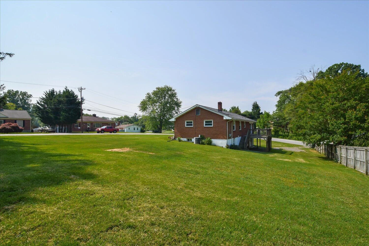 1008 Ridgecrest DR - Photo 22