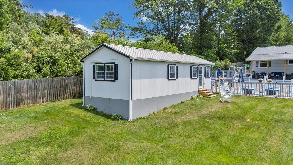 1405 Linden AVE - Photo 111