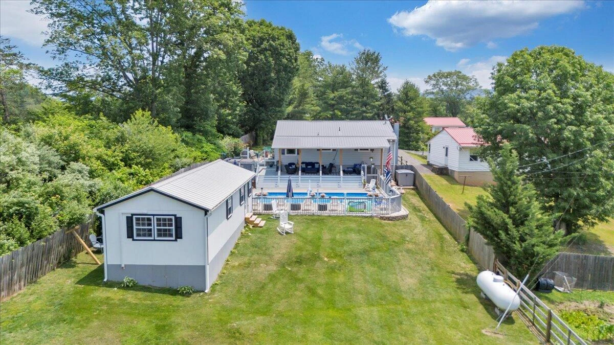 1405 Linden AVE - Photo 113