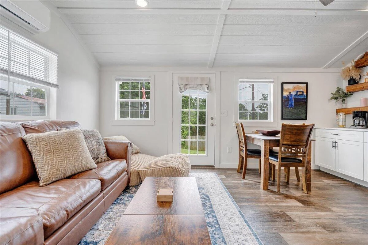 1405 Linden AVE - Photo 18