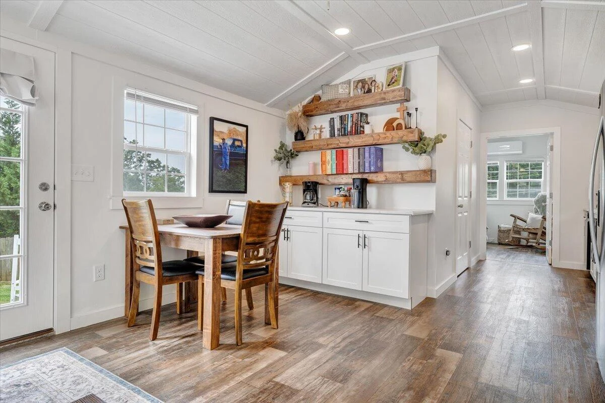 1405 Linden AVE - Photo 20