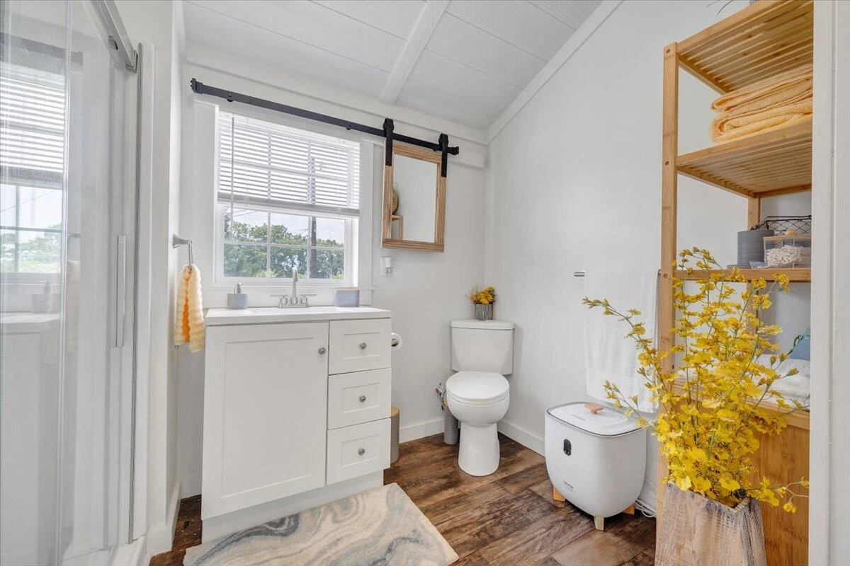 1405 Linden AVE - Photo 35