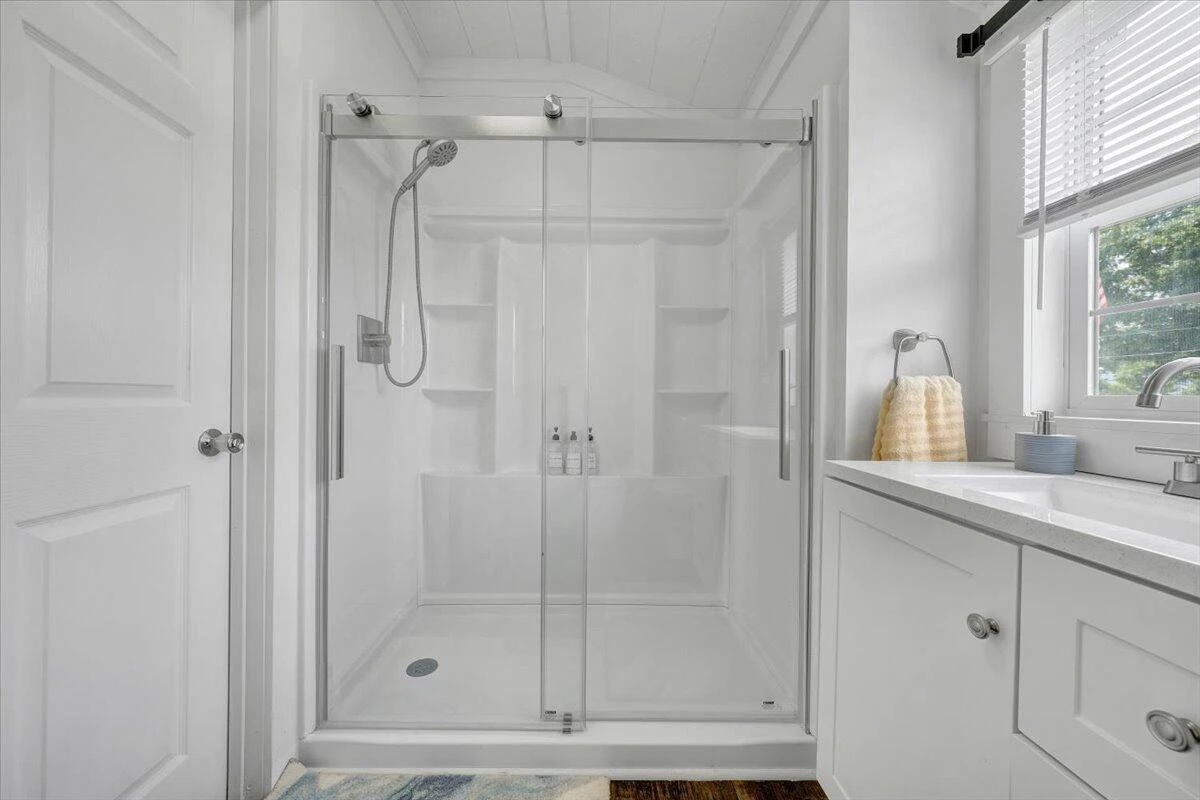 1405 Linden AVE - Photo 36