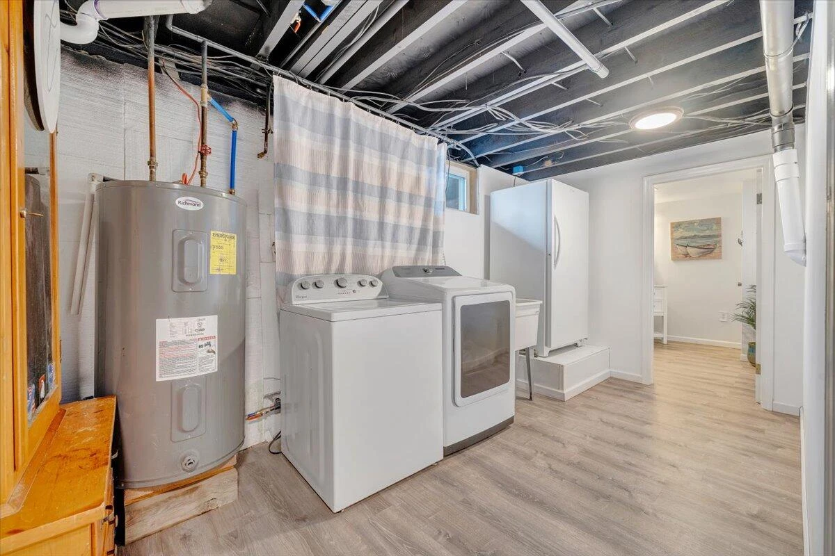 1405 Linden AVE - Photo 45