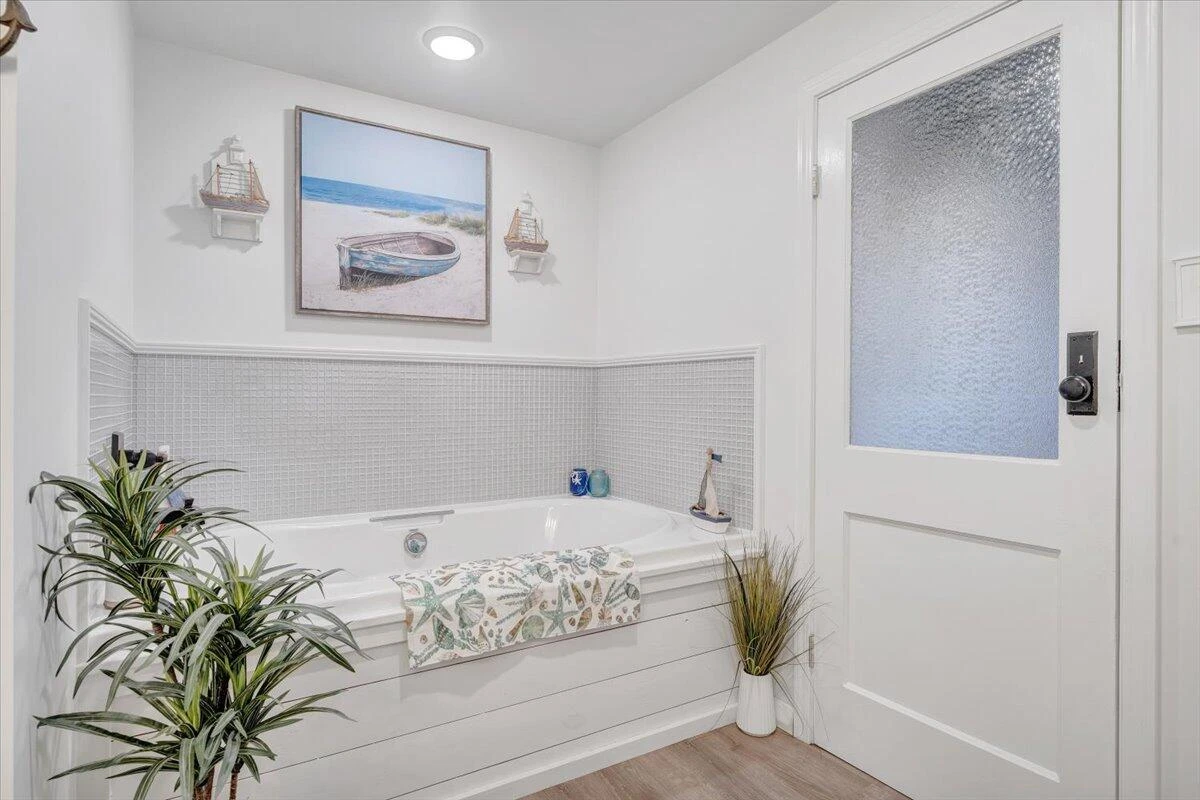 1405 Linden AVE - Photo 49