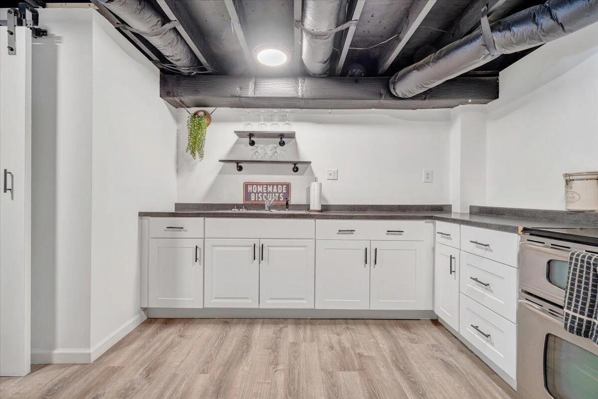1405 Linden AVE - Photo 55
