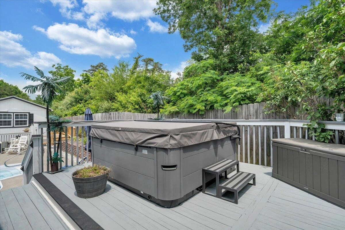 1405 Linden AVE - Photo 81