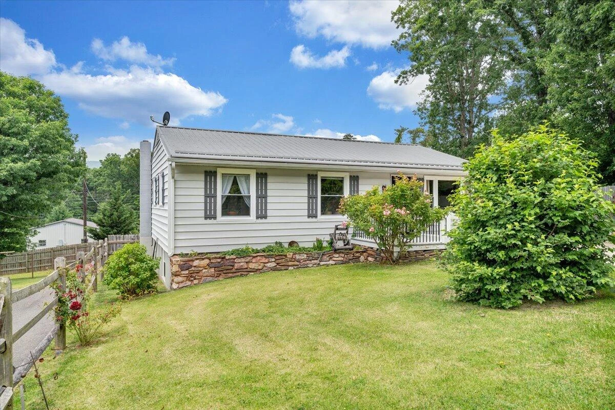 1405 Linden AVE - Photo 98