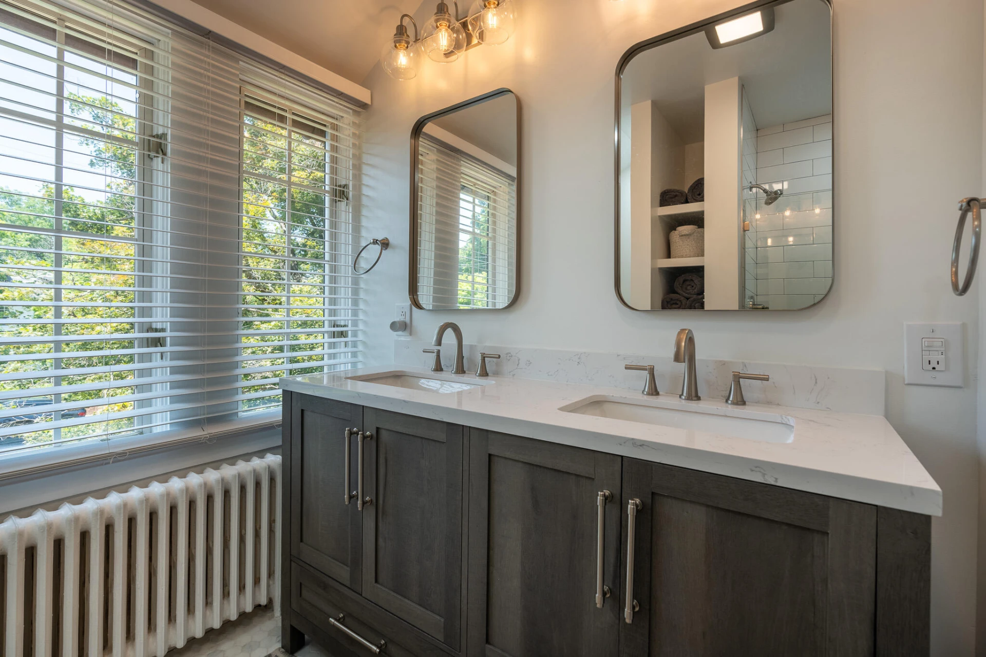 2602 Stanley AVE - Photo 37