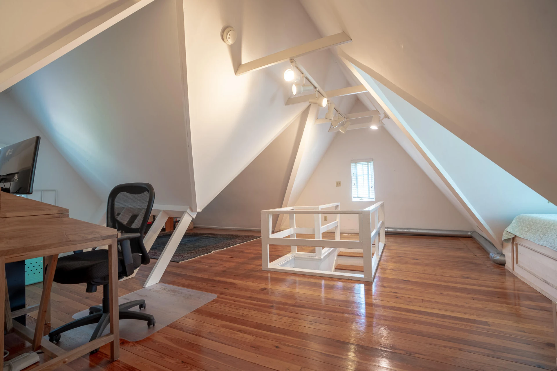 2602 Stanley AVE - Photo 48