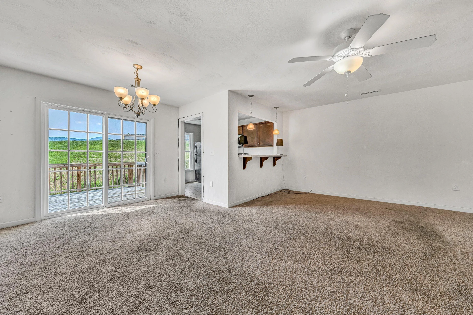 6810 Village Green DR - Photo 11