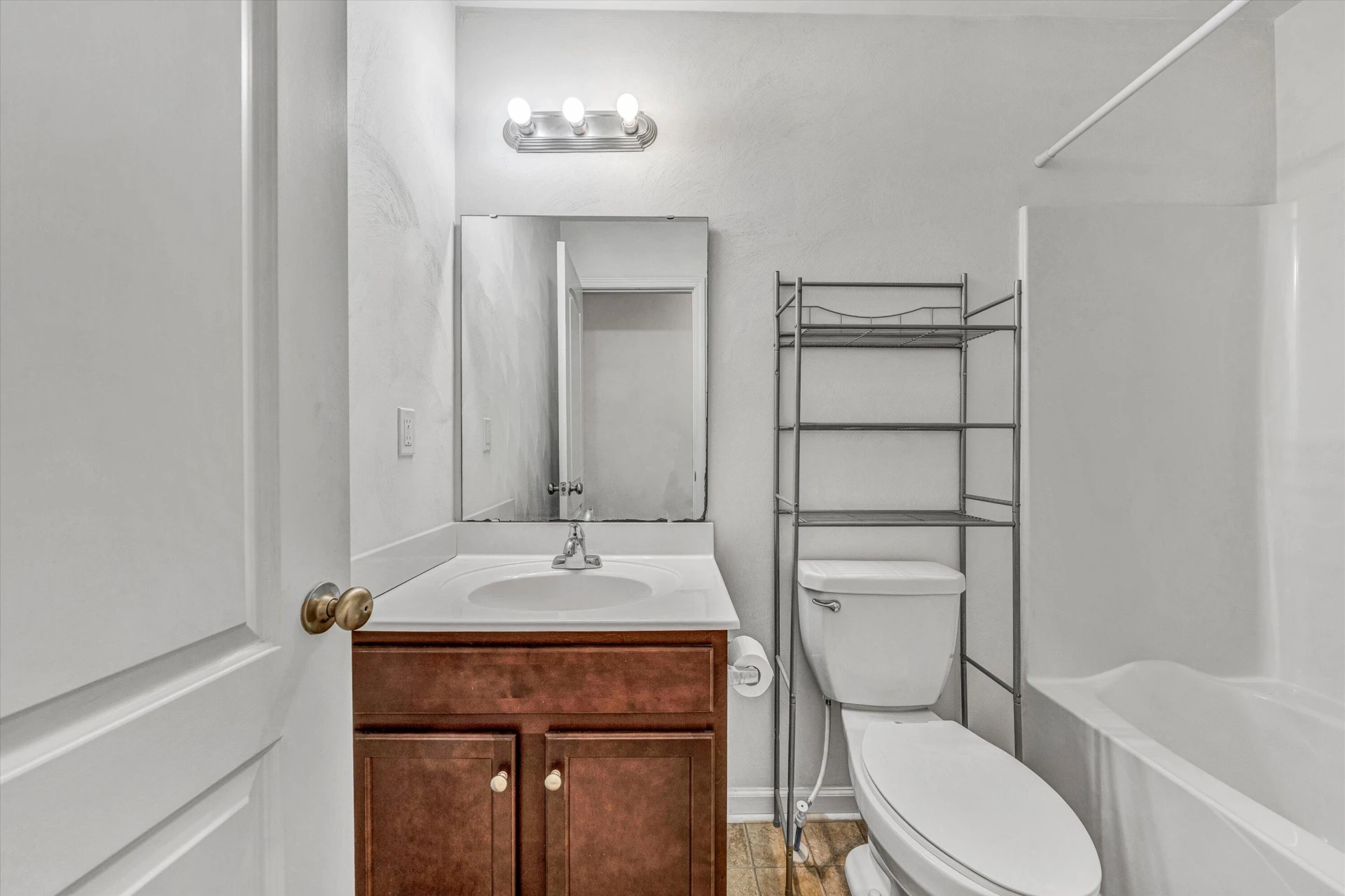 6810 Village Green DR - Photo 22