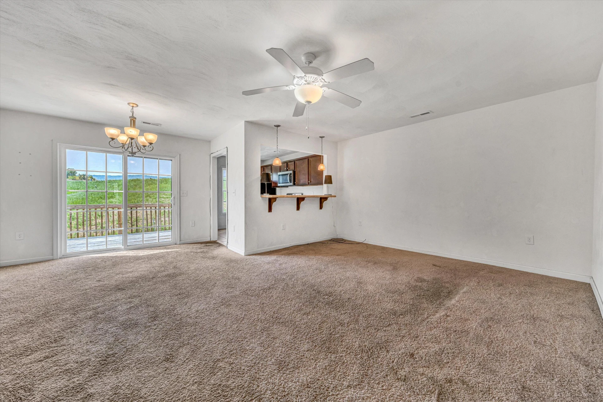 6810 Village Green DR - Photo 9