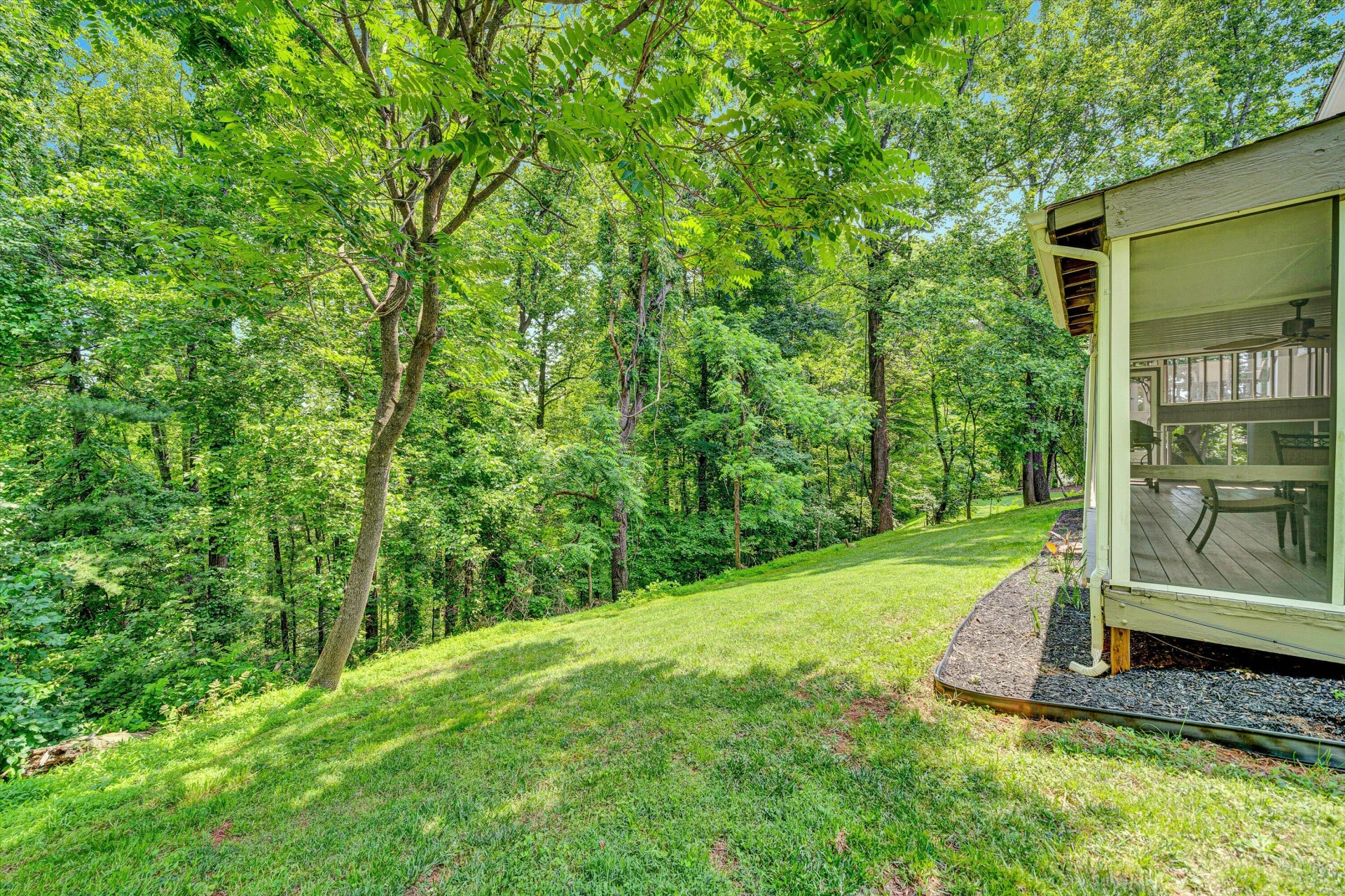 5924 Landview DR - Photo 38