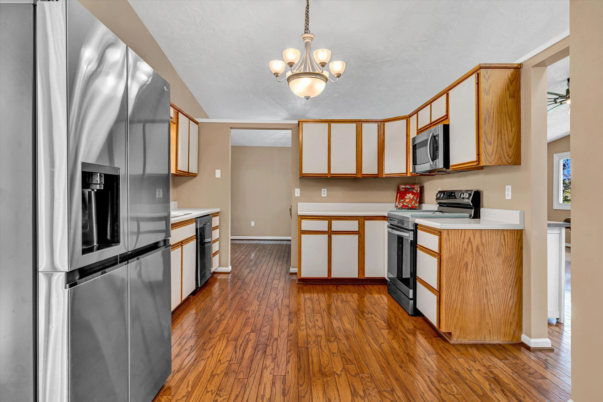 5924 Landview DR - Photo 9
