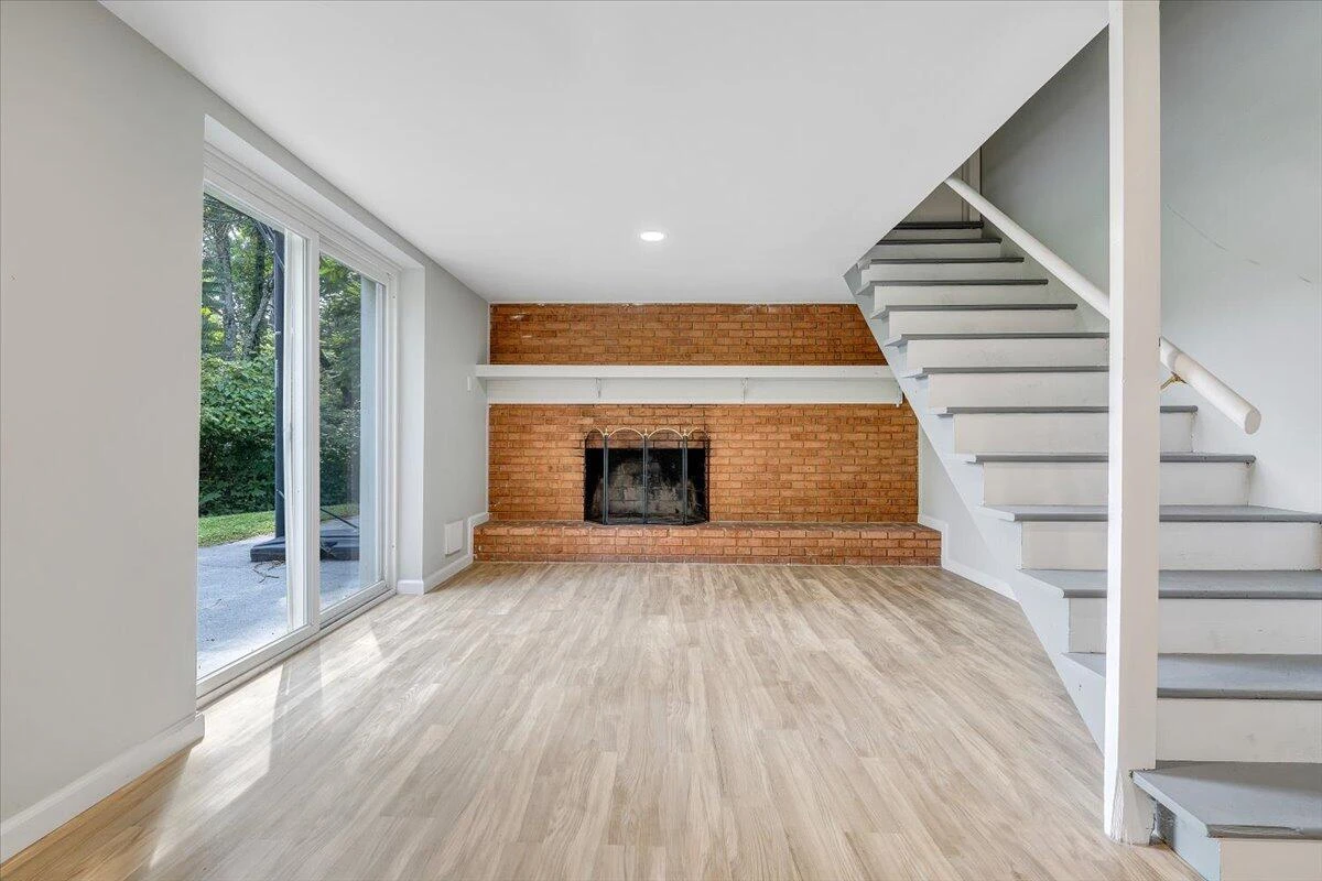 3271 Rasmont RD - Photo 21