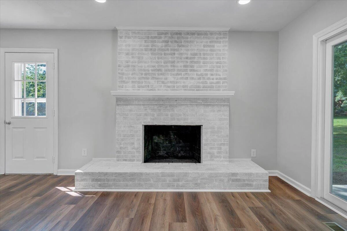 533 Oak DR - Photo 13