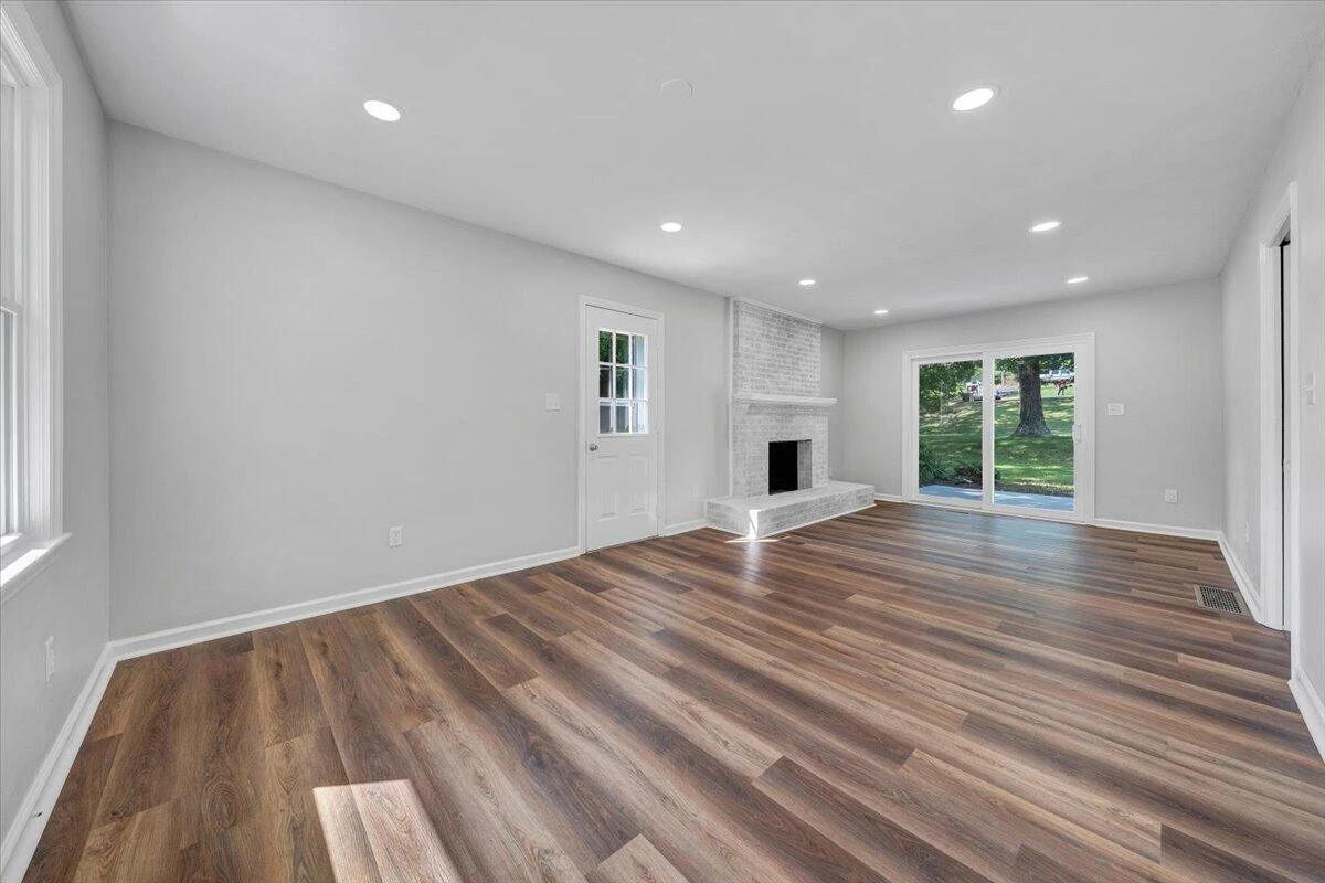 533 Oak DR - Photo 14
