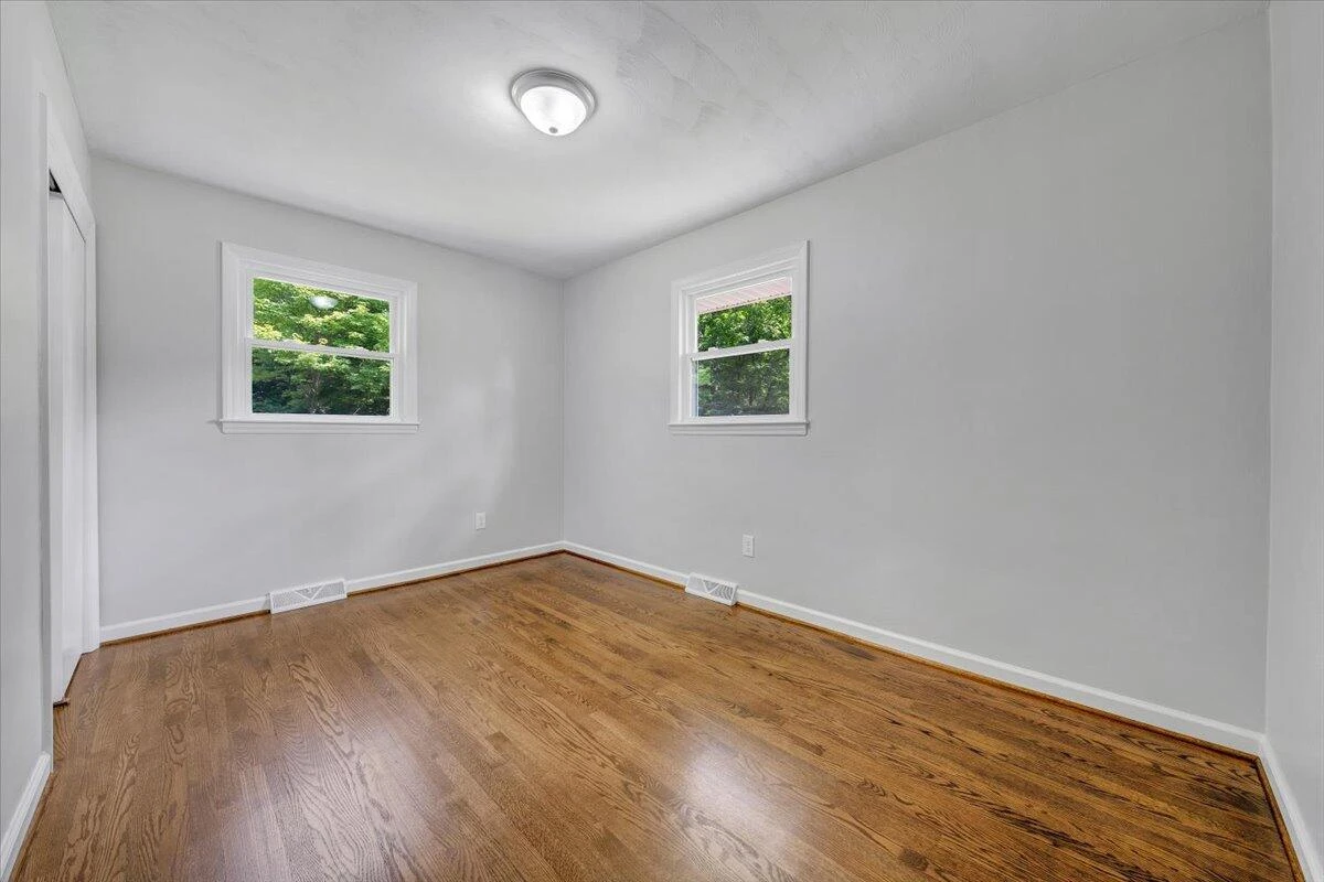 533 Oak DR - Photo 21