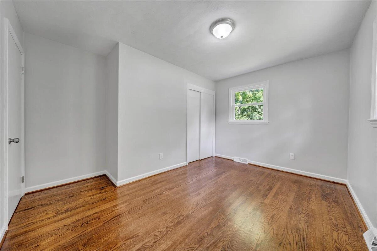 533 Oak DR - Photo 22