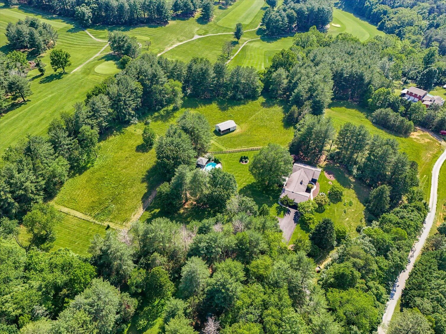 569 Sprinkle RD - Photo 58
