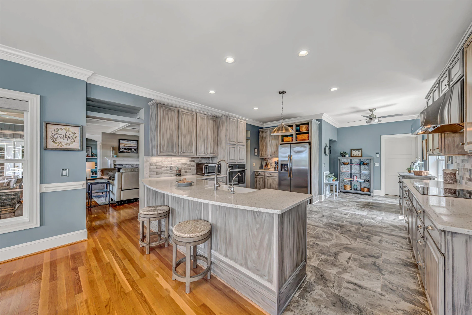 220 Village LN - Photo 23