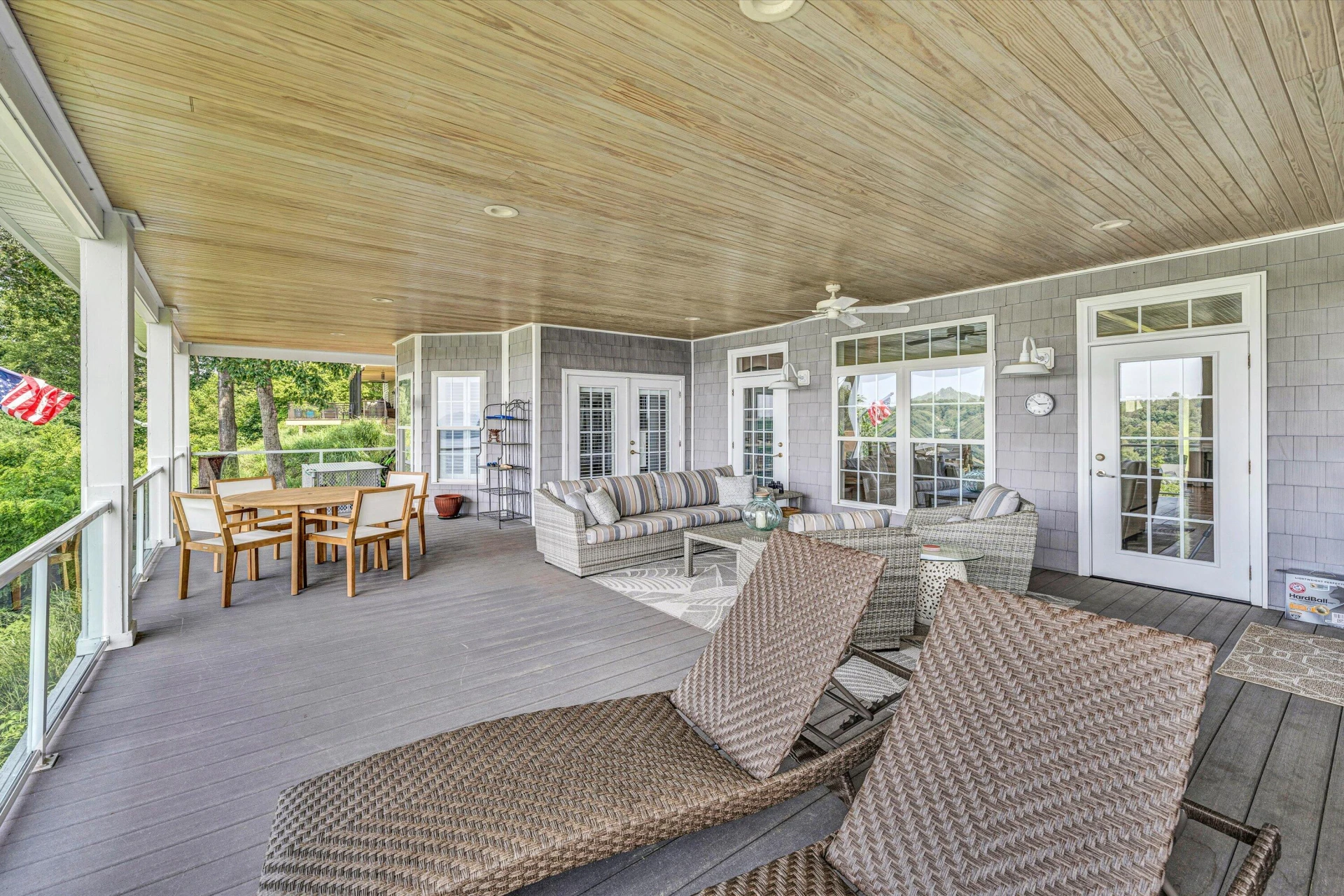 220 Village LN - Photo 33