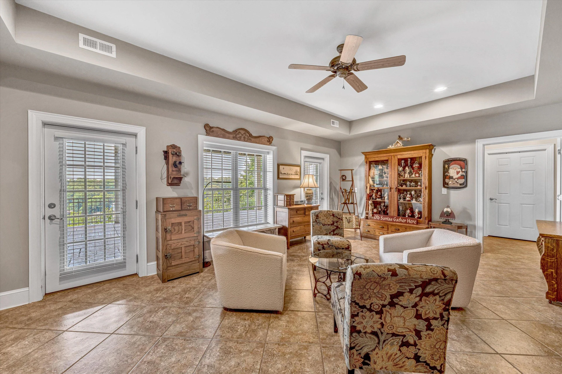 220 Village LN - Photo 41