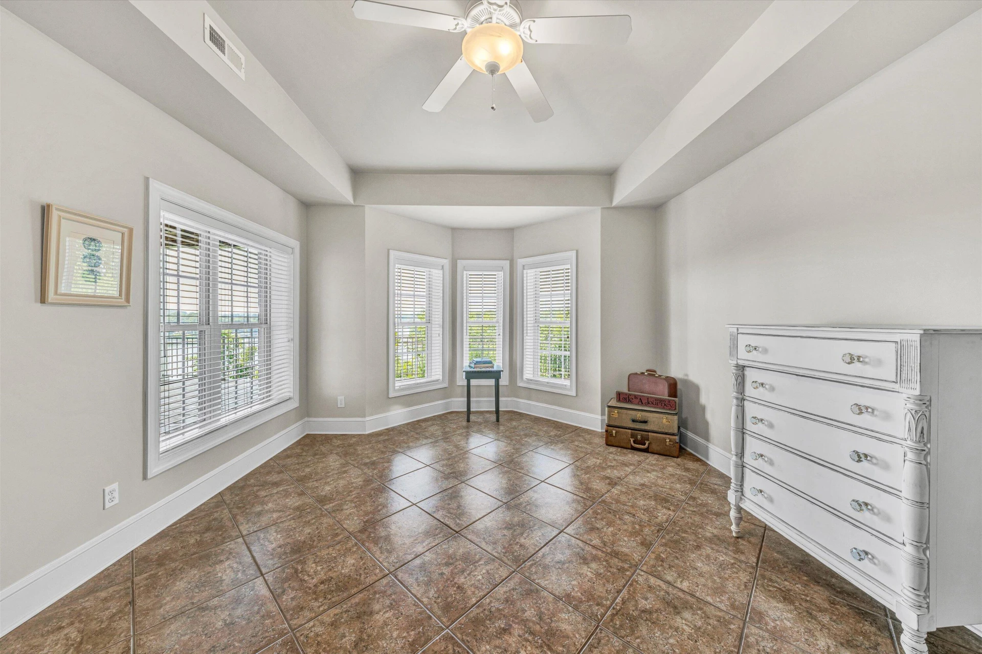 220 Village LN - Photo 43