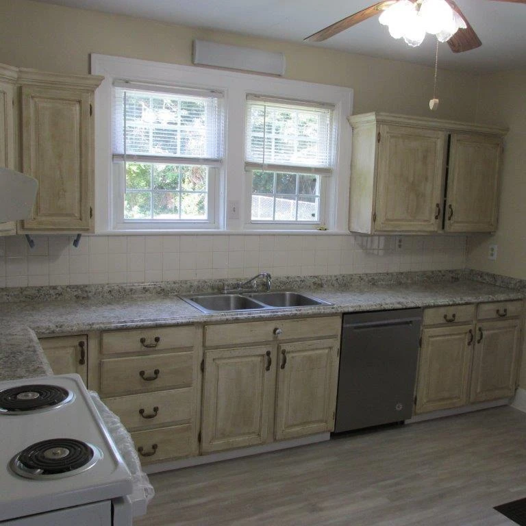 5240 Hawthorne RD - Photo 12