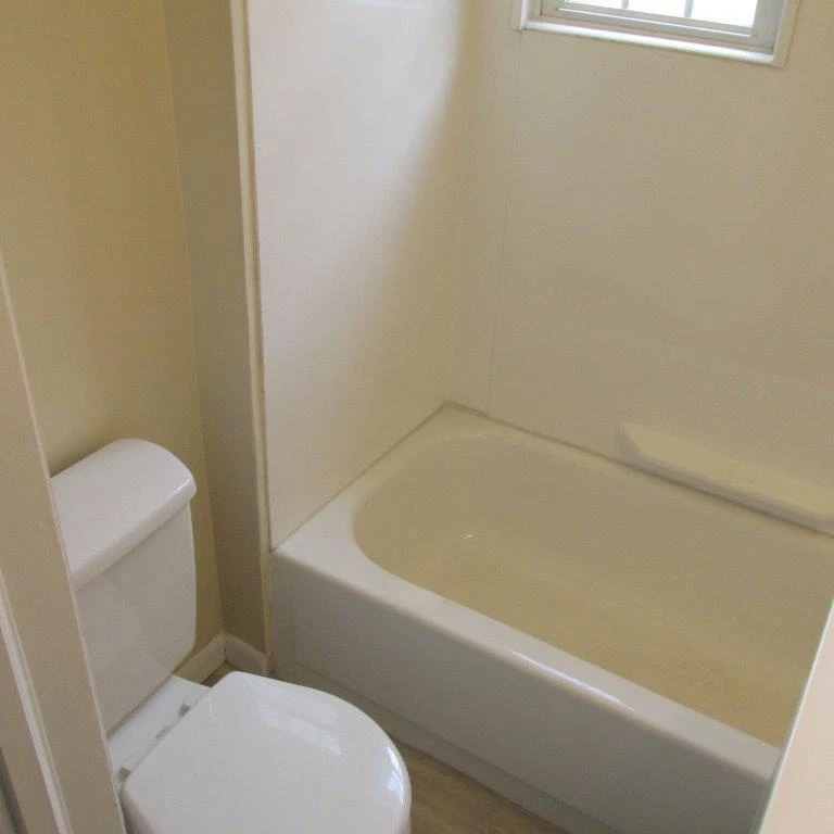 5240 Hawthorne RD - Photo 15