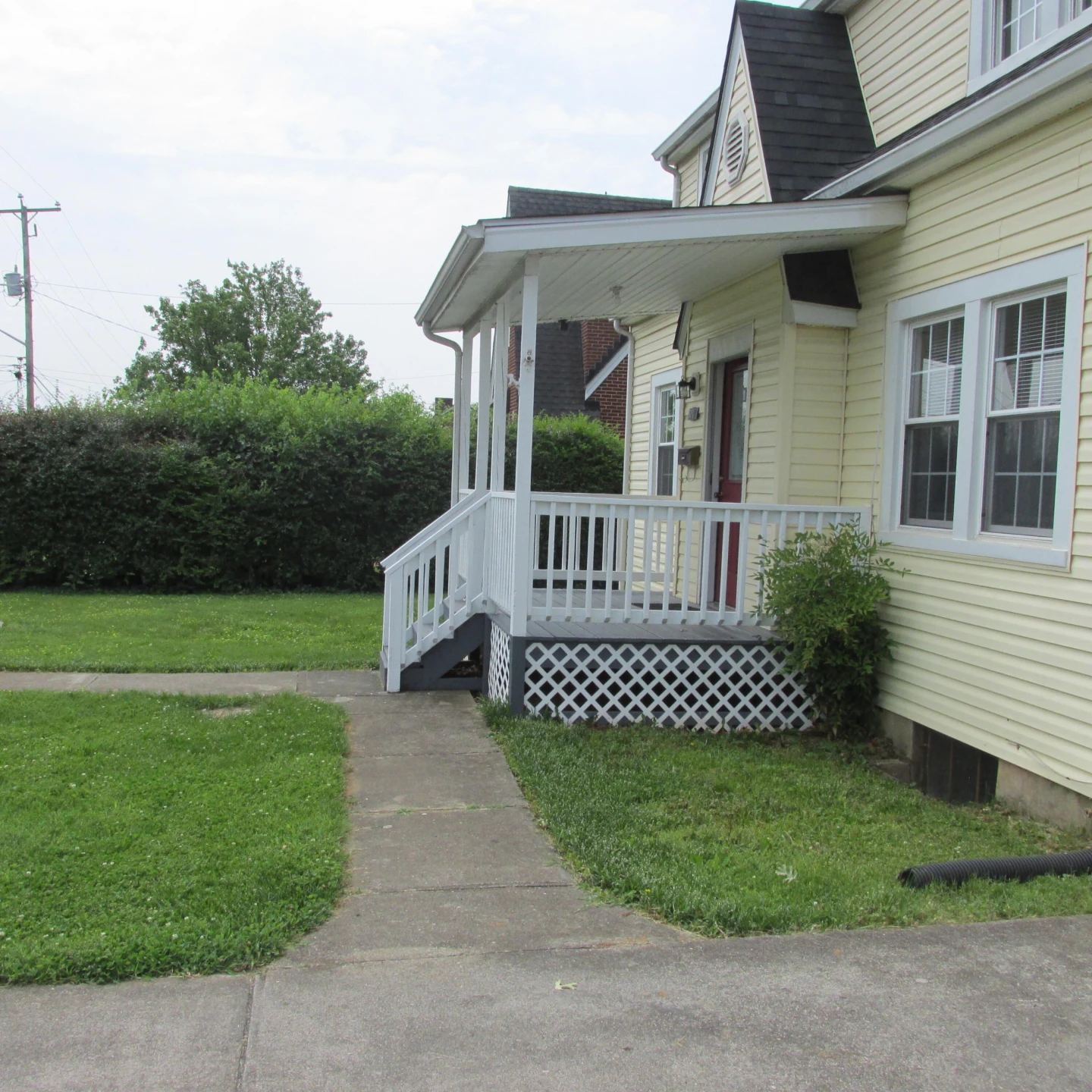 5240 Hawthorne RD - Photo 3