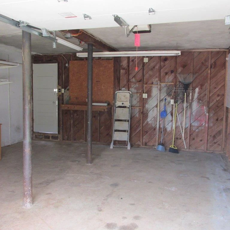 5240 Hawthorne RD - Photo 33