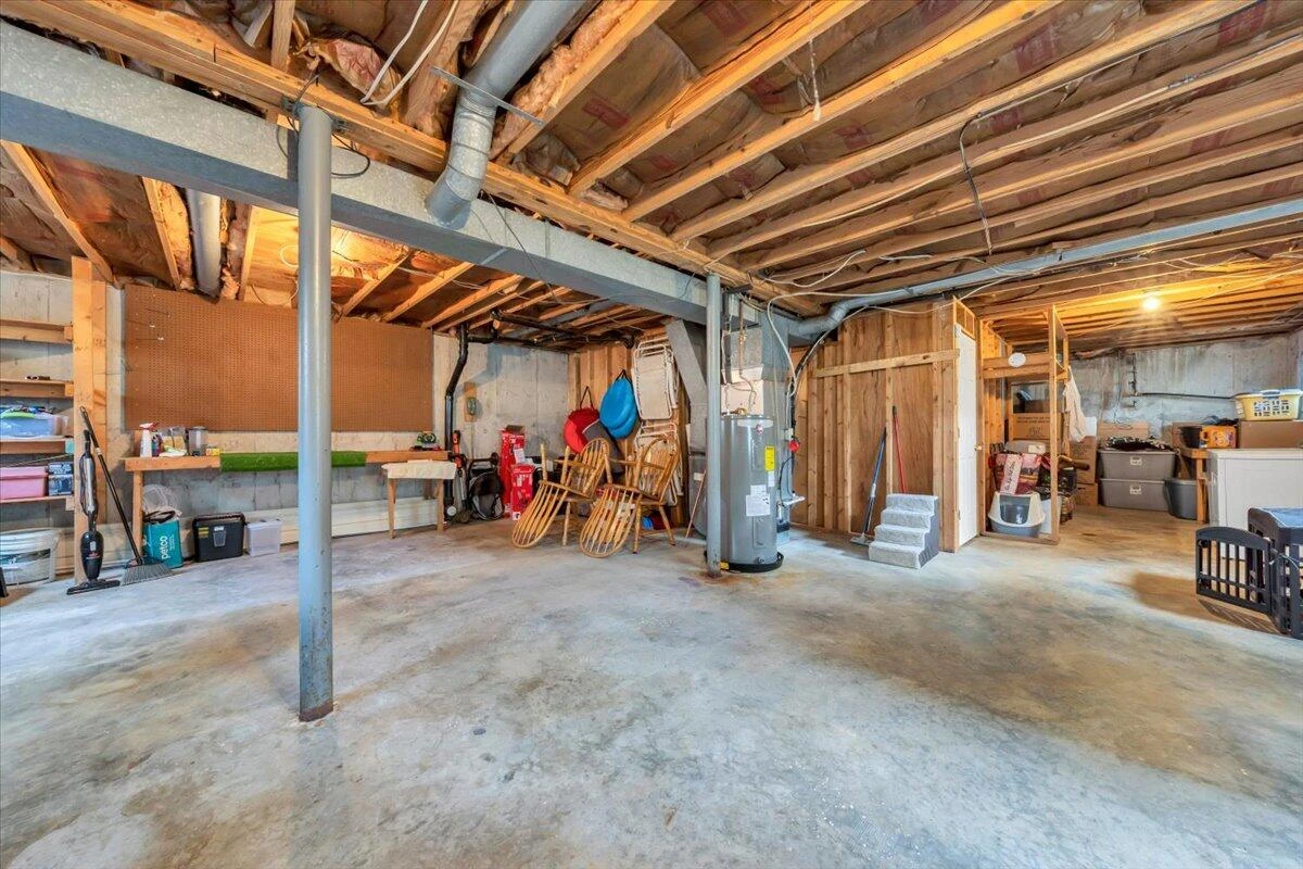 1868 Terry DR - Photo 33